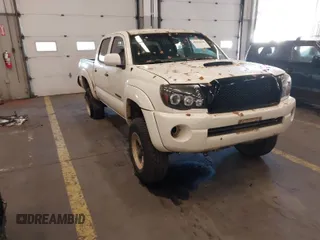 2011 Toyota Tacoma PreRunner with VIN 3TMJU4GN9BM112376, listed as a IAAI auction lot 40884050 with 120,321 mi miles and . Bid and sale history available at DreamBid. Image 1.