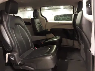2021 Chrysler Pacifica Touring L with VIN 2C4RC1BG7MR531772, listed as a IAAI auction lot 41834392 with 156,123 mi miles and . Bid and sale history available at DreamBid. Image 8.