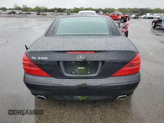 2005 Mercedes-Benz SL 500 z VIN WDBSK75FX5F101381, wystawiony jako Copart lot #57725655 z przebiegiem 45 705 mil mil oraz Szkoda całkowita • Salvage title. Historia ofert i sprzedaży dostępna na DreamBid. Obrazek 6.