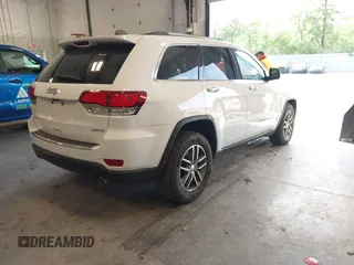 2020 Jeep Grand Cherokee Limited z VIN 1C4RJFBG2LC243295, wystawiony jako IAAI lot #42584908 z przebiegiem 46 838 mil mil oraz . Historia ofert i sprzedaży dostępna na DreamBid. Obrazek 4.
