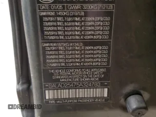 2005 Land Rover LR3 SE z VIN SALAD25475A324783, wystawiony jako Copart lot #46049825 z przebiegiem 197 128 mil mil oraz Szkody całkowita. Historia ofert i sprzedaży dostępna na DreamBid. Obrazek 13.