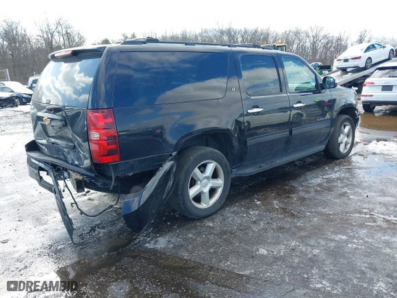 2012 Chevrolet Suburban LT with VIN 1GNSCJE02CR109193, listed as a IAAI auction lot 41541994 with 175,287 mi miles. Bid and sale history available at carsss.com. Image 4.