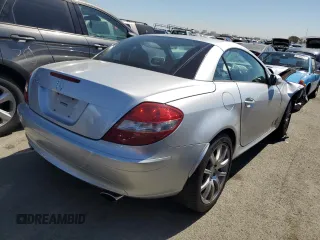 2005 Mercedes-Benz SLK-Class with VIN WDBWK56F25F049314, listed as a Copart auction lot 61573464 with 60,258 mi miles and Salvage Title. Bid and sale history available at carsss.com. Image 3.
