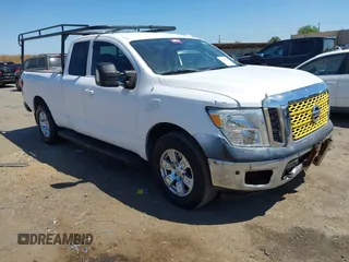 2017 Nissan Titan SV с VIN 1N6AA1C83HN563953, выставлен на аукционе IAAI как лот 42239660 с пробегом 72 819 миль миль и . История ставок и продаж доступна на DreamBid. Изображение 1.