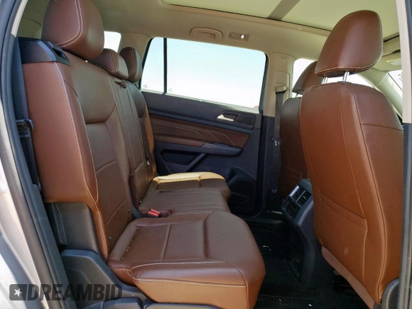 2021 Volkswagen Atlas SEL with VIN 1V2BR2CA1MC594888, listed as a Copart auction lot 57557435 with 38,124 mi miles and Clean title. Bid and sale history available at DreamBid. Image 11.