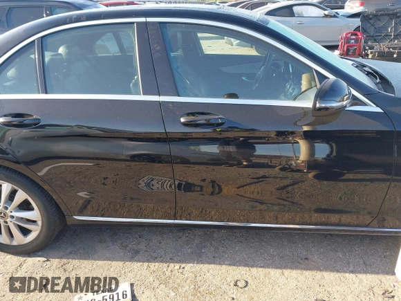 2019 Mercedes-Benz C 300 with VIN 55SWF8DB0KU304595, listed as a IAAI auction lot 42004166 with 55,580 mi miles and . Bid and sale history available at DreamBid. Image 13.
