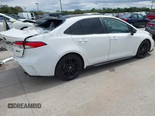 2021 Toyota Corolla SE with VIN 5YFS4MCE2MP081350, listed as a IAAI auction lot 41600831 with 82,933 mi miles. Bid and sale history available at carsss.com. Image 4.