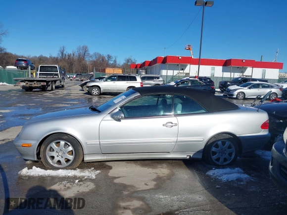 2002 Mercedes-Benz CLK 320/430 with VIN WDBLK65G82T102405, listed as a IAAI auction lot 41225601 with 63,800 mi miles and . Bid and sale history available at DreamBid. Image 14.
