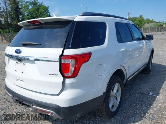 2017 Ford Explorer XLT z VIN 1FM5K8D81HGB28258, wystawiony jako IAAI lot #42613757 z przebiegiem 89 694 mil mil oraz . Historia ofert i sprzedaży dostępna na DreamBid. Obrazek 4.