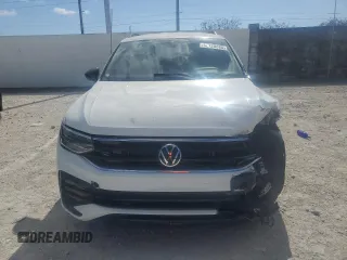 2022 Volkswagen Tiguan SE R-Line Black with VIN 3VVCB7AX8NM009403, listed as a Copart auction lot 52720885 with 74,063 mi miles and Salvage title. Bid and sale history available at DreamBid. Image 5.