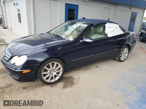 2007 Mercedes-Benz CLK 350 z VIN WDBTK56G87T084620, wystawiony jako Copart lot #61843215 z przebiegiem 92 936 mil mil oraz Czysty tytuł • Clean title. Historia ofert i sprzedaży dostępna na DreamBid. Obrazek 1.