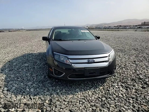 2010 Ford Fusion Hybrid with VIN 3FADP0L35AR199816, listed as a Copart auction lot 61641495 with 146,871 mi miles and Salvage title. Bid and sale history available at DreamBid. Image 13.