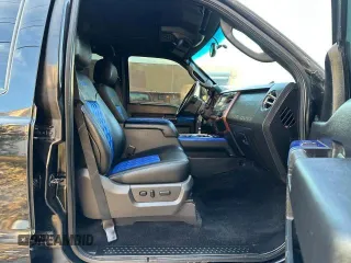 2004 Ford Excursion Eddie Bauer with VIN 1FMSU45P14EA06923, listed as a Copart auction lot 52830855 with 186,217 mi miles and Clean Title. Bid and sale history available at DreamBid. Image 7.