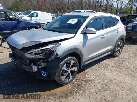 2018 Hyundai Tucson Sport with VIN KM8J33AL1JU817635, listed as a IAAI auction lot 41889913 with 78,255 mi miles. Bid and sale history available at carsss.com. Image 17.