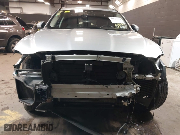 2019 Jaguar F-Pace 25t Premium with VIN SADCJ2FX2KA610431, listed as a IAAI auction lot 41818119 with 72,251 mi miles and . Bid and sale history available at DreamBid. Image 6.