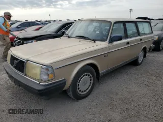 1993 Volvo 240 z VIN YV1AW8808P1945301, wystawiony jako Copart lot #76269044 z przebiegiem 121 083 mil mil oraz Nie do naprawy. Historia ofert i sprzedaży dostępna na DreamBid. Obrazek 1.