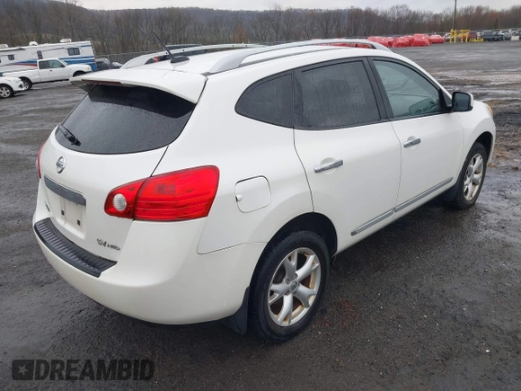 2011 Nissan Rogue S z VIN JN8AS5MV1BW305528, wystawiony jako IAAI lot #41936403 z przebiegiem 175 033 mil mil oraz . Historia ofert i sprzedaży dostępna na DreamBid. Obrazek 4.