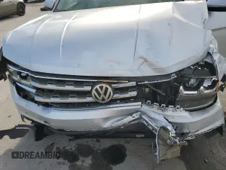 2018 Volkswagen Atlas SE с VIN 1V2DR2CA8JC579860, выставлен на аукционе Copart как лот 48122545 с пробегом 123 298 миль миль и Списание • Salvage title. История ставок и продаж доступна на DreamBid. Изображение 13.