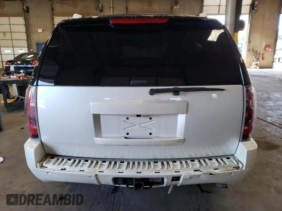 2012 GMC Yukon Denali with VIN 1GKS2EEF3CR140772, listed as a Copart auction lot 69621614 with 207,425 mi miles and Salvage Title. Bid and sale history available at carsss.com. Image 6.