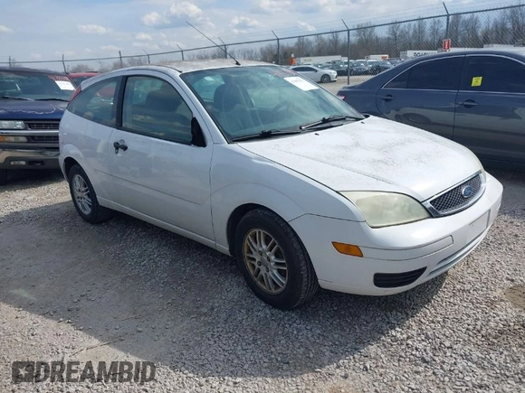 2007 Ford Focus S with VIN 1FAFP31N77W201442, listed as a IAAI auction lot 41887827 with 137,001 mi miles and . Bid and sale history available at carsss.com. Image 1.