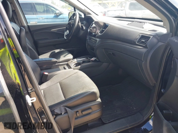 2022 Honda Pilot Special Edition with VIN 5FNYF5H21NB011652, listed as a IAAI auction lot 42772962 with 69,046 mi miles and . Bid and sale history available at DreamBid. Image 5.