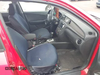2005 Mitsubishi Outlander LS z VIN JA4LX31F85U043489, wystawiony jako IAAI lot #41929202 z przebiegiem 181 155 mil mil oraz . Historia ofert i sprzedaży dostępna na DreamBid. Obrazek 5.