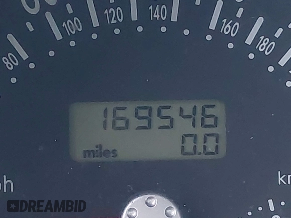 2000 Volkswagen Beetle GLX с VIN 3VWDD21C6YM469268, выставлен на аукционе IAAI как лот 41208322 с пробегом 169 546 миль миль и . История ставок и продаж доступна на DreamBid. Изображение 16.