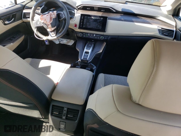 2018 Honda Clarity Plug-In Hybrid with VIN JHMZC5F18JC013539, listed as a Copart auction lot 47601514 with 63,590 mi miles. Bid and sale history available at carsss.com. Image 8.