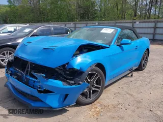 2022 Ford Mustang EcoBoost z VIN 1FATP8UH8N5115470, wystawiony jako IAAI lot #42065747 z przebiegiem 62 335 mil mil oraz . Historia ofert i sprzedaży dostępna na DreamBid. Obrazek 2.