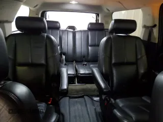 2008 GMC Yukon XL SLE w/3SA with VIN 1GKFC16068R147935, listed as a Copart auction lot 73584174 with 395,875 mi miles and Salvage Title. Bid and sale history available at carsss.com. Image 10.