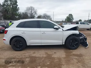 2020 Audi Q5 Premium with VIN WA1ANAFY0L2071405, listed as a IAAI auction lot 41672065 with 42,105 mi miles. Bid and sale history available at carsss.com. Image 14.