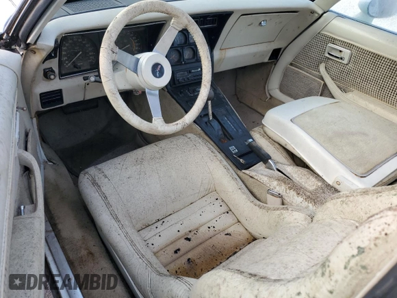 1979 Chevrolet Corvette with VIN 1Z8789S442296, listed as a Copart auction lot 75557234 with 77,800 mi miles and Salvage title. Bid and sale history available at DreamBid. Image 8.