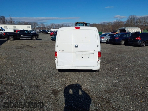 2017 Nissan NV200 S z VIN 3N6CM0KNXHK718750, wystawiony jako IAAI lot #40924549 z przebiegiem 182 586 mil mil oraz . Historia ofert i sprzedaży dostępna na DreamBid. Obrazek 16.