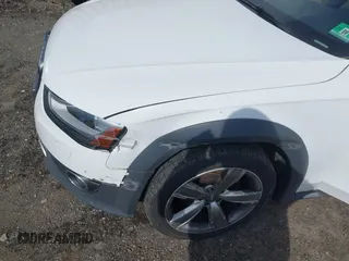 2013 Audi allroad Premium Plus with VIN WA1UFAFLXDA235846, listed as a IAAI auction lot 41643474 with 111,662 mi miles. Bid and sale history available at carsss.com. Image 6.
