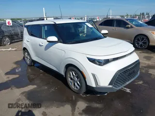 2024 Kia Soul S with VIN KNDJ23AU7R7227529, listed as a IAAI auction lot 42233767 with 28,410 mi miles and . Bid and sale history available at DreamBid. Image 1.