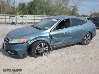 2014 Honda Crosstour EX-L with VIN 5J6TF2H59EL000473, listed as a Copart auction lot 71684294 with 151,472 mi miles and Salvage Title. Bid and sale history available at carsss.com. Image 1.