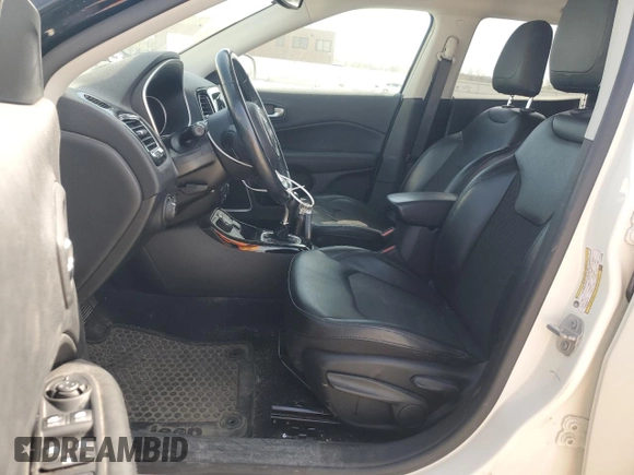 2020 Jeep Compass Latitude with VIN 3C4NJDBB6LT157600, listed as a Copart auction lot 52411235 with 82,159 mi miles and Salvage title. Bid and sale history available at DreamBid. Image 7.
