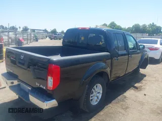 2017 Nissan Frontier SV with VIN 1N6AD0EV3HN742112, listed as a IAAI auction lot 42471827 with 121,055 mi miles and . Bid and sale history available at DreamBid. Image 4.