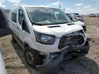2015 Ford Transit Cargo z VIN 1FTNE1ZM4FKA87207, wystawiony jako Copart lot #58417895 z przebiegiem 184 537 mil mil oraz Nie do naprawy • Non repairable. Historia ofert i sprzedaży dostępna na DreamBid. Obrazek 4.