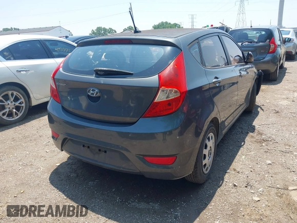 2012 Hyundai Accent GS z VIN KMHCT5AE7CU020928, wystawiony jako IAAI lot #42434854 z przebiegiem 184 491 mil mil oraz . Historia ofert i sprzedaży dostępna na DreamBid. Obrazek 4.