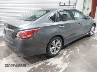 2015 Nissan Altima SL with VIN 1N4AL3AP6FN350890, listed as a IAAI auction lot 41521506 with 124,672 mi miles and . Bid and sale history available at DreamBid. Image 4.