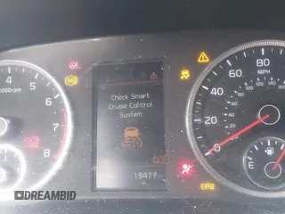 2024 Kia K5 GT-Line z VIN 5XXG64J22RG257080, wystawiony jako IAAI lot #42026127 z przebiegiem 19 477 mil mil oraz . Historia ofert i sprzedaży dostępna na DreamBid. Obrazek 7.