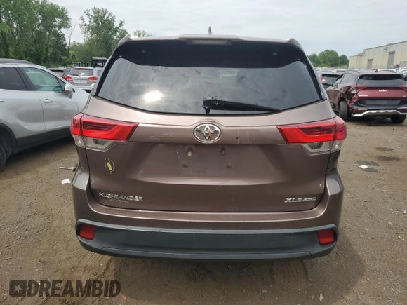 2017 Toyota Highlander XLE with VIN 5TDJZRFH6HS398965, listed as a Copart auction lot 59019535 with Not provided miles and Salvage title. Bid and sale history available at DreamBid. Image 6.