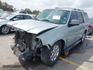 2005 Lincoln Navigator Luxury with VIN 5LMFU27505LJ13960, listed as a IAAI auction lot 41893770 with 1 mi miles. Bid and sale history available at carsss.com. Image 18.