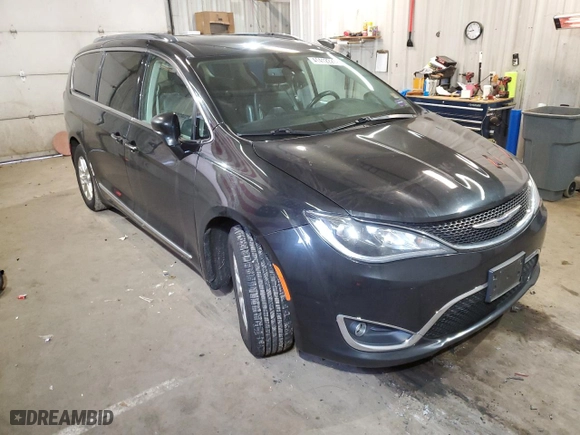 2020 Chrysler Pacifica Touring L with VIN 2C4RC1BG2LR275541, listed as a Copart auction lot 41412225 with 141,253 mi miles and Salvage Title. Bid and sale history available at carsss.com. Image 4.