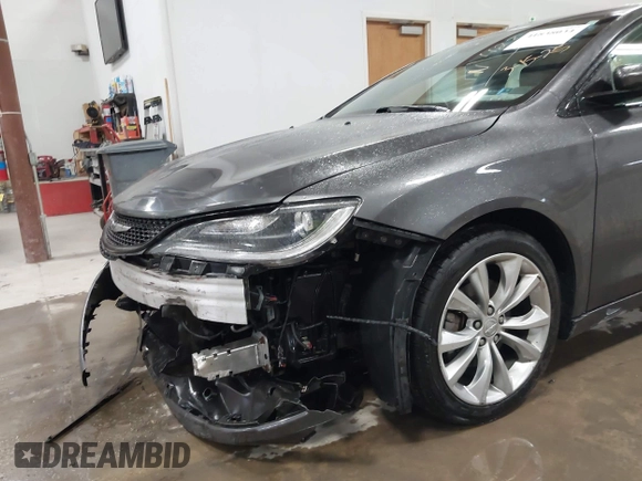 2016 Chrysler 200 S with VIN 1C3CCCBB4GN151123, listed as a IAAI auction lot 41838034 with 97,336 mi miles. Bid and sale history available at carsss.com. Image 6.