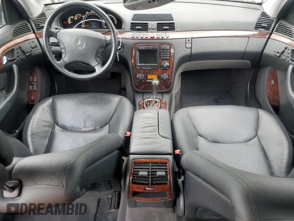 2002 Mercedes-Benz S 500 z VIN WDBNG75J22A219954, wystawiony jako Copart lot #56286855 z przebiegiem 144 562 mil mil oraz Szkoda całkowita • Salvage title. Historia ofert i sprzedaży dostępna na DreamBid. Obrazek 8.