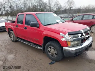 2005 Chevrolet Colorado 1SE LS Z71 with VIN 1GCDS136858136905, listed as a IAAI auction lot 41426716 with 335,182 mi miles. Bid and sale history available at carsss.com. Image 1.