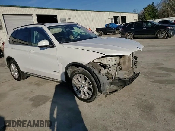2016 BMW X5 sDrive35i with VIN 5UXKR2C53G0R70709, listed as a Copart auction lot 43890305 with 162,989 mi miles and Salvage Title. Bid and sale history available at carsss.com. Image 11.