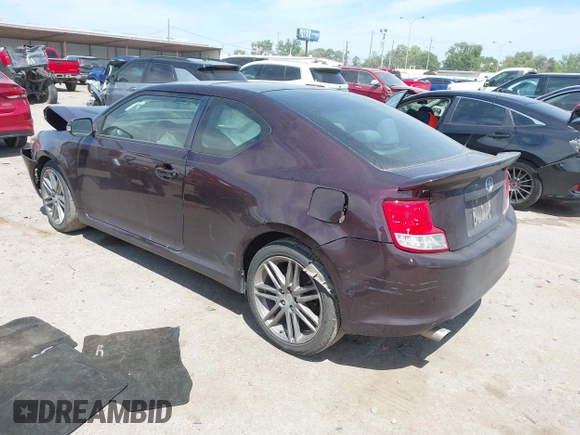2013 Scion tC z VIN JTKJF5C79D3048165, wystawiony jako IAAI lot #42057908 z przebiegiem 126 158 mil mil oraz . Historia ofert i sprzedaży dostępna na DreamBid. Obrazek 3.